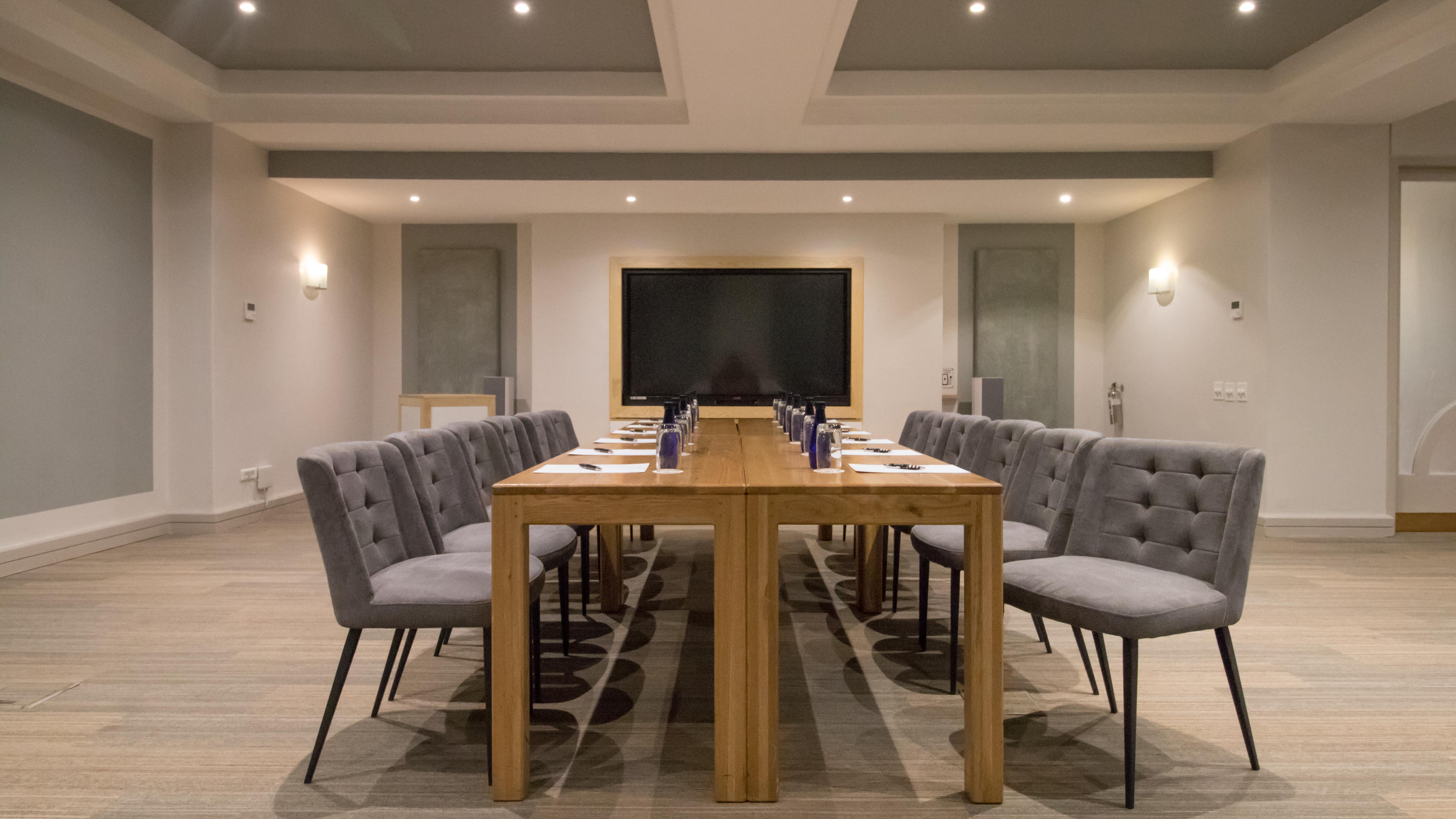 ザ ベイ ホテル ケープタウン エクステリア 写真 The boardroom at the London office