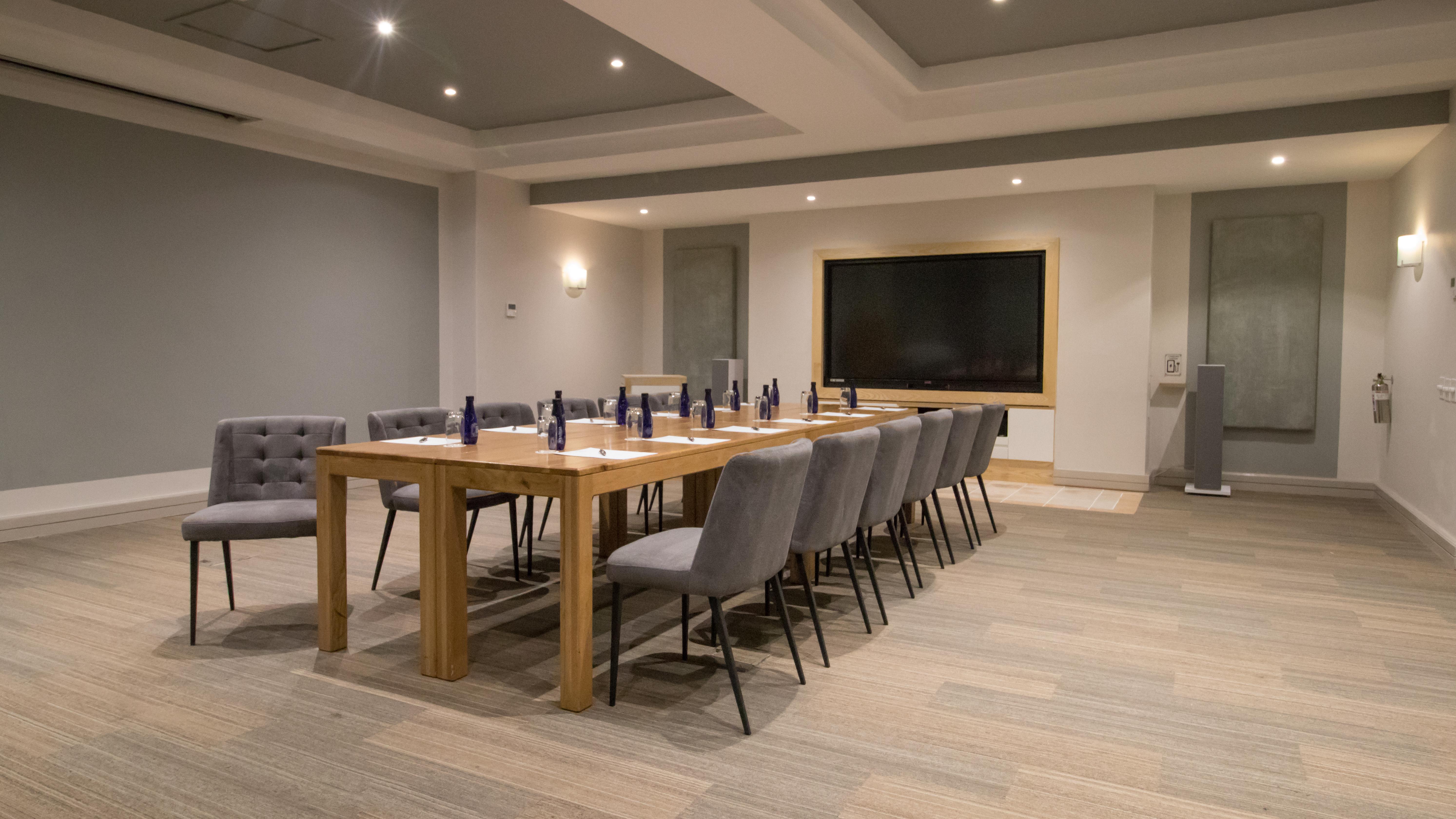 ザ ベイ ホテル ケープタウン エクステリア 写真 The boardroom at the London Business School