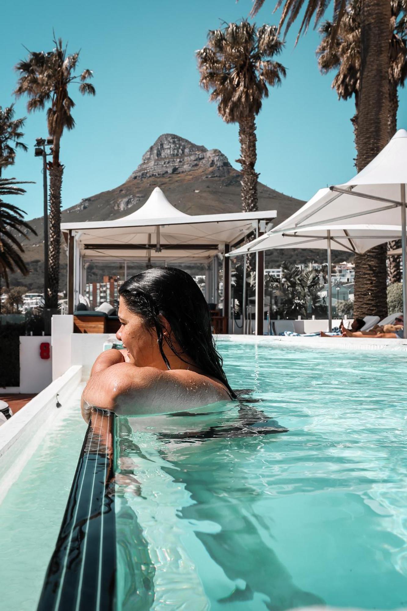 ザ ベイ ホテル ケープタウン エクステリア 写真 The Cape Town Hilton Hotel