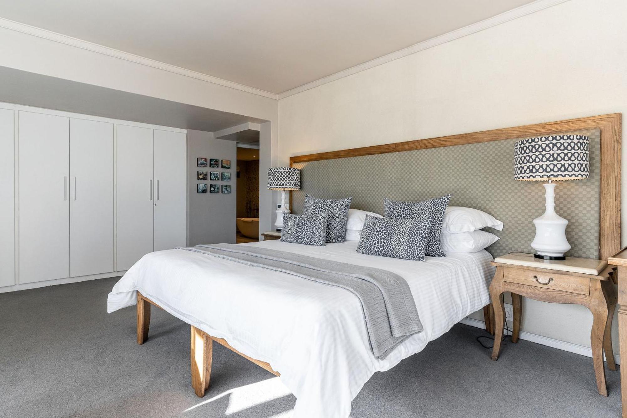 ザ ベイ ホテル ケープタウン 部屋 写真 A bedroom at the Oyster Box